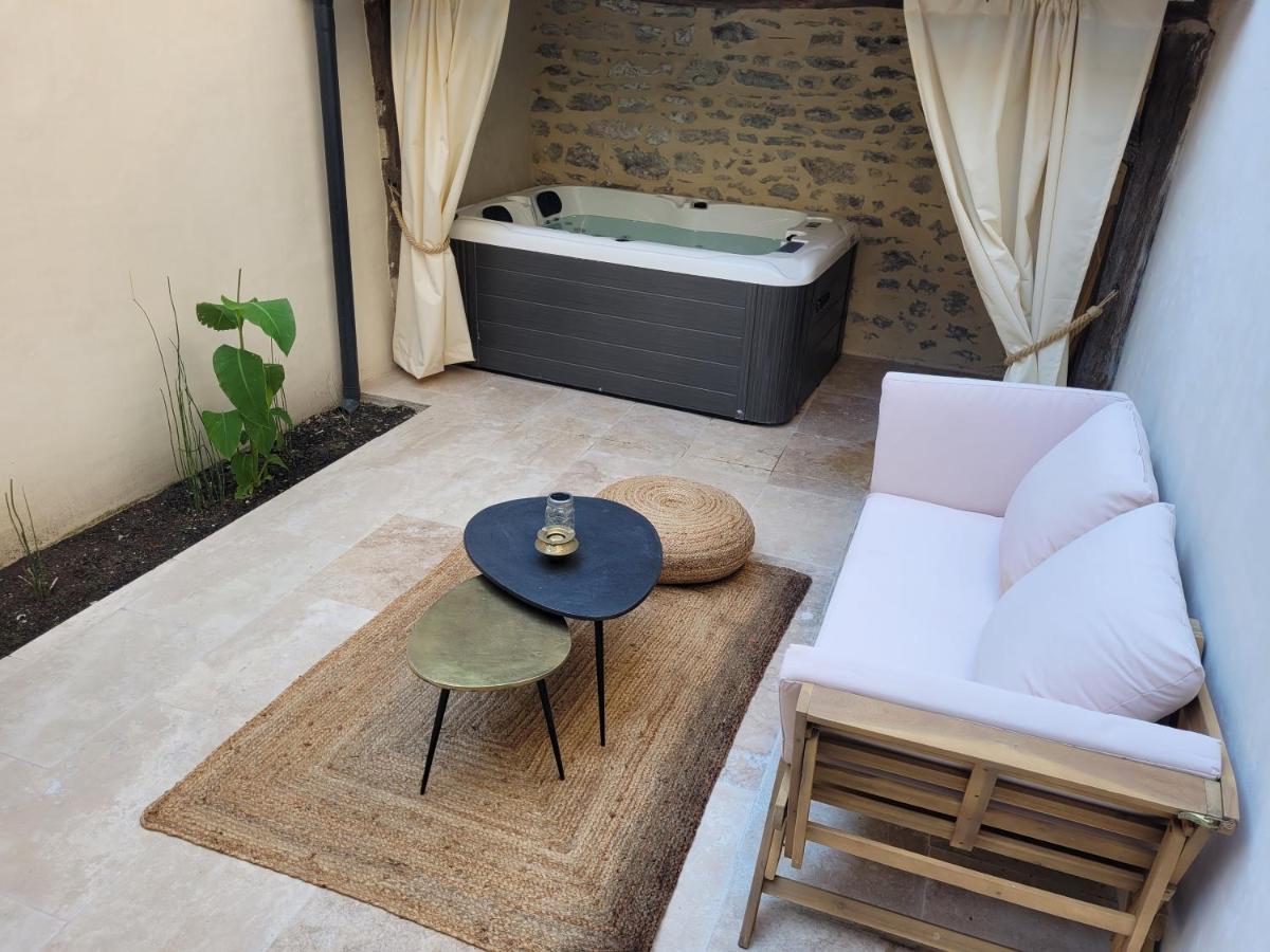 Lieu Unique Coeur De Avec Terrasse Et Jacuzzi * Cahors