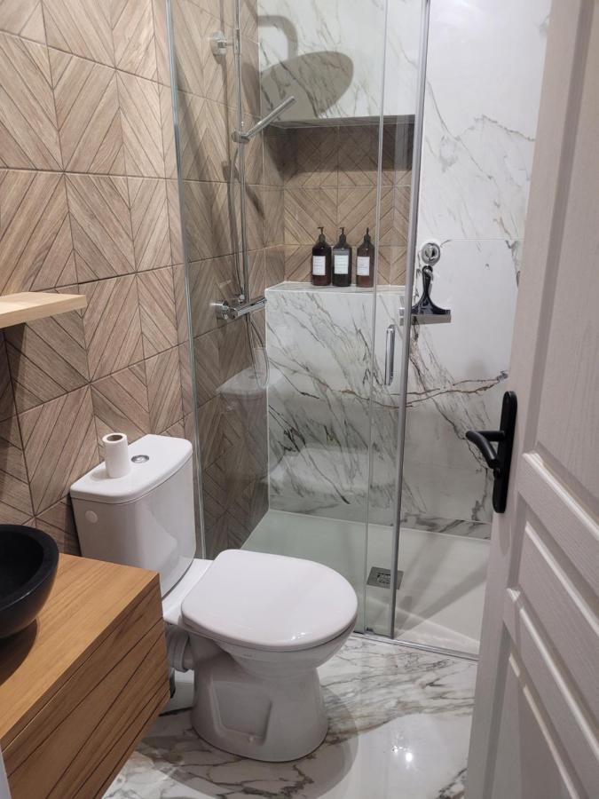 Lieu Unique Coeur De Avec Terrasse Et Jacuzzi *